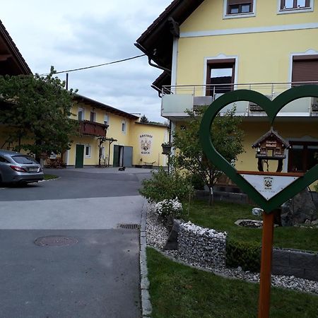 Obsthof Glueck Bed & Breakfast Гамлиц Екстериор снимка