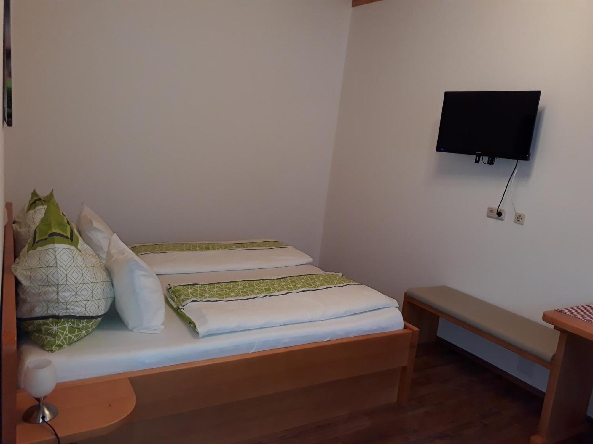 Obsthof Glueck Bed & Breakfast Гамлиц Екстериор снимка