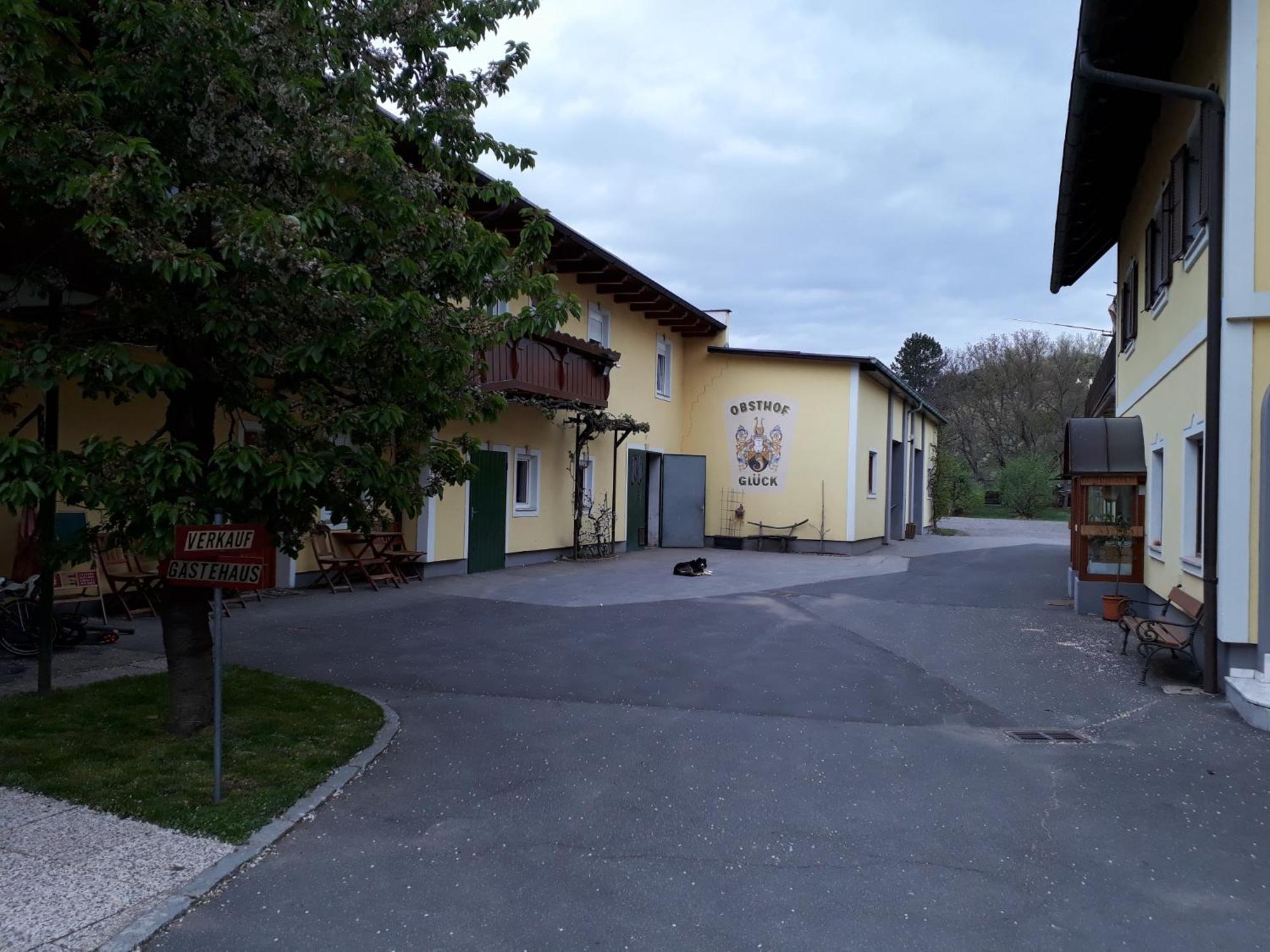 Obsthof Glueck Bed & Breakfast Гамлиц Екстериор снимка